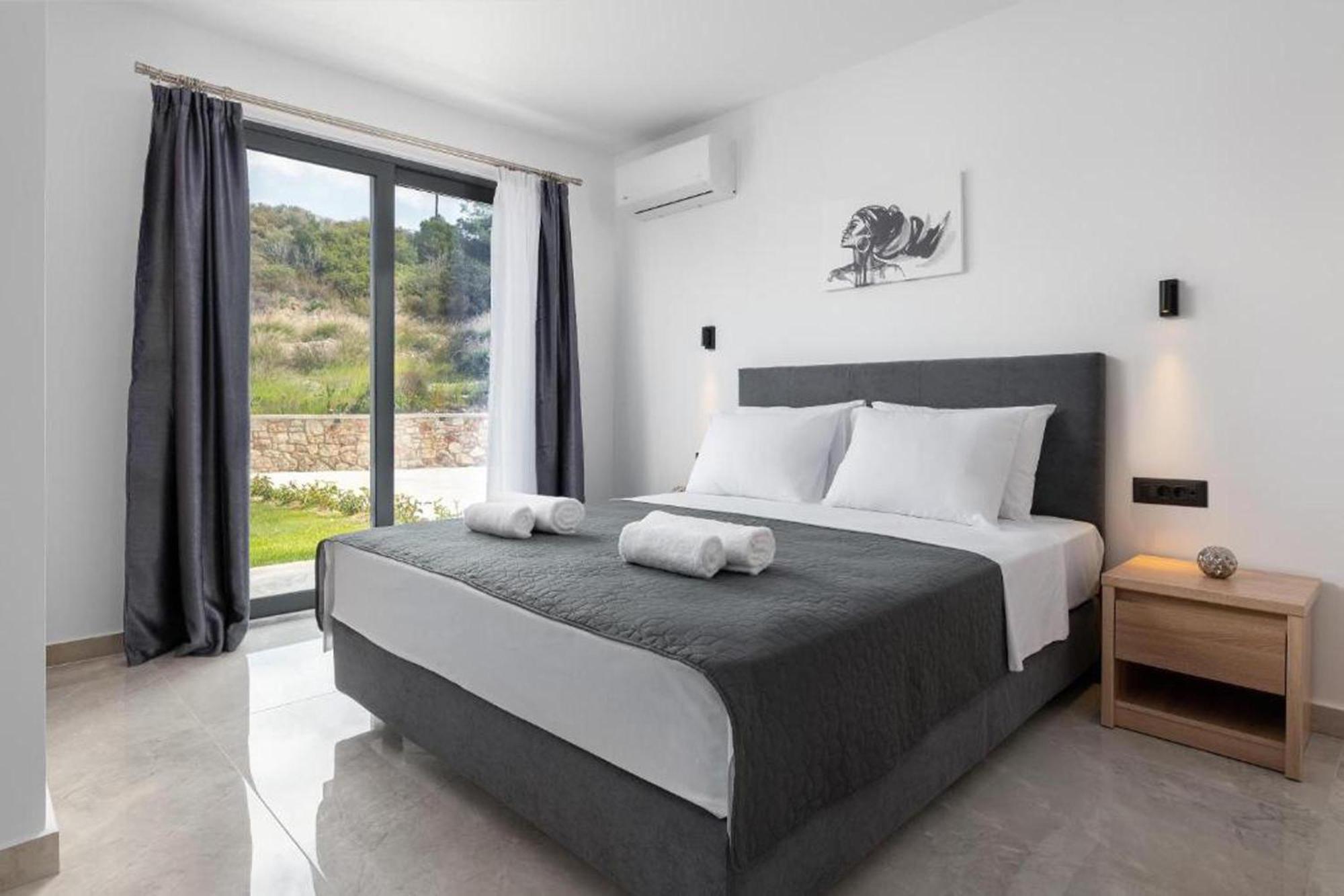 Aiora Luxury Villas アファンドウ エクステリア 写真